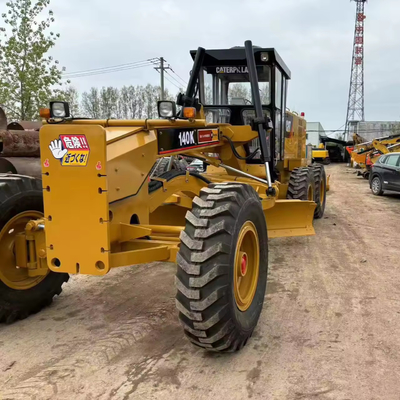 상하이에서 CAT140K 등급차 중고용 CATERPILLAR 140k 커민스 엔진 17000 KG