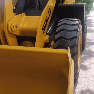 사용된 SDLG LG956L 휠 로더 10000 kg 기계 무게 오리지널 수압 실린더