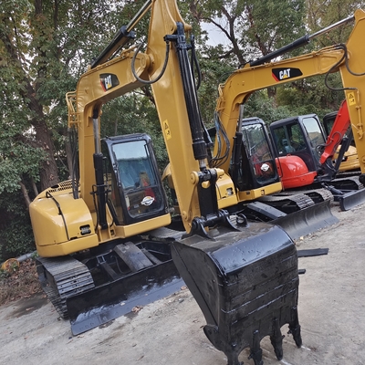 사용 된 트랙 신발과 8000kg 운영 무게와 함께 가장 낮은 Caterpillar 308C 발굴기