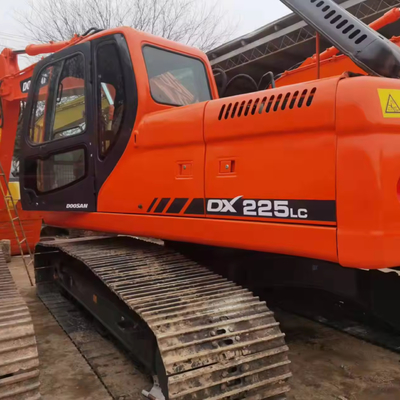 오리지널 수압 밸브 사용 Doosan DX225 당신의 건설 필요를 위한 발굴기