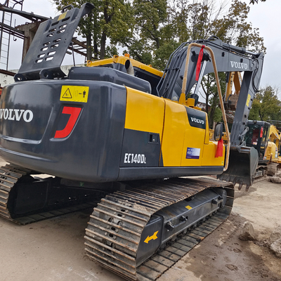 14000 KG 기계 무게 최고 성능의 중고 EC140BLC 발굴기