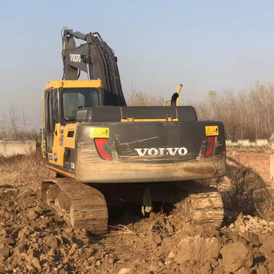 123KW 중고용 VOLVO EC200D 부착기 다리 건설에 좋은 상태