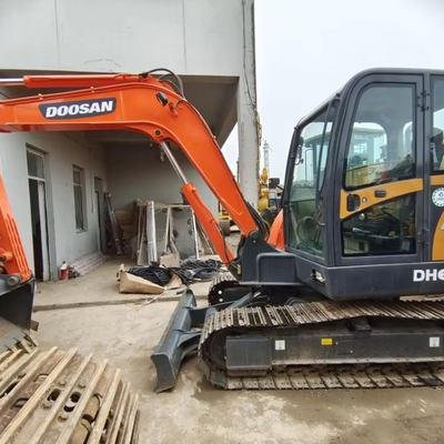 오리지널 수압 밸브 Doosan DH60-7 사용 된 발굴기 미니 디거 크롤러