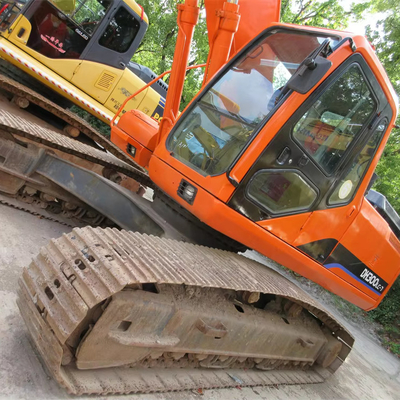 30 톤 Doosan DH300LC 발굴기 좋은 상태와 오리지널 수압 실린더