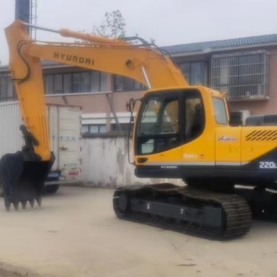 최대 발굴 반지름 2750 상하이에서 한국 현대 215LC-9 크롤러 발굴기 사용